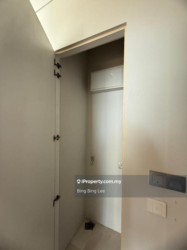 Service Residence for Sale in Sky Suites @ KLCC by Bing Bing Lee - iProperty.com.my
