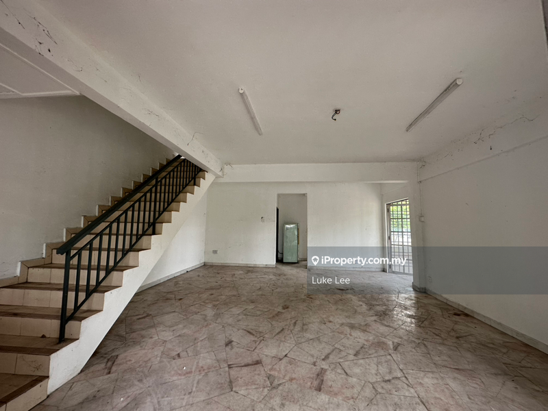 2-storey Terraced House for Sale in Taman Perindustrian Berjaya, Shah Alam by Luke Lee - iProperty.com.my