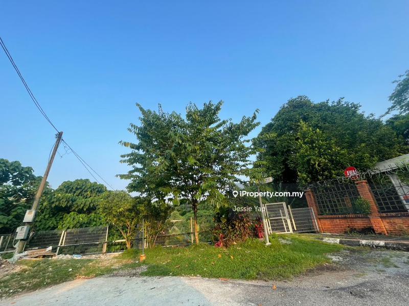Rumah Teres 2-Tingkat untuk Dijual di Serdang, Seri Kembangan oleh Jessie Yap - iProperty.com.my
