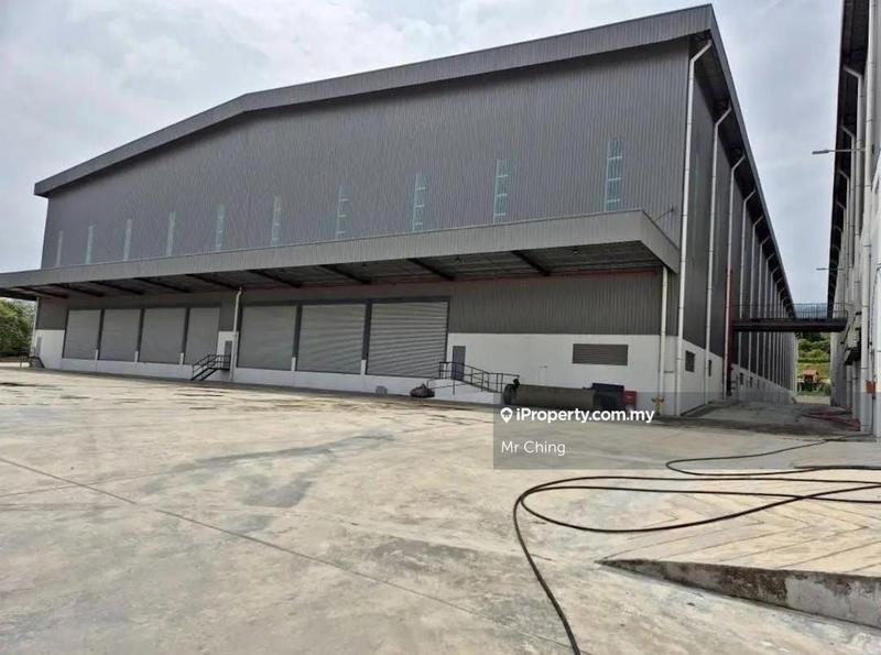 For Rent - 2 Acre Warehouse Factory Office Kawasan Perusahaan Senawang Seremban