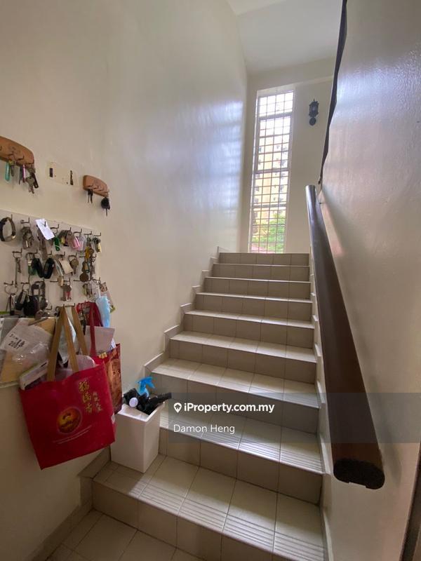 Semi-Detached House for Sale in Corner 3Storey Semi-D Tiara Villa Taman United, Jalan Klang Lama (Old Klang Road) by Damon Heng - iProperty.com.my