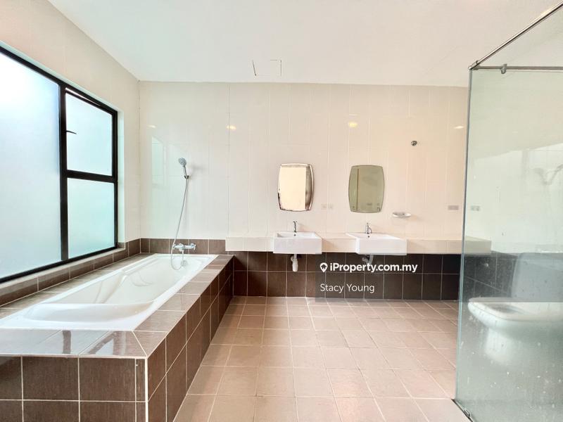 Rumah Berkembar untuk Dijual di Batu 9, Cheras oleh Stacy Young - iProperty.com.my