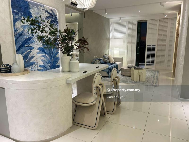 Kediaman Servis untuk Dijual di M Azura oleh Janice Lye - iProperty.com.my