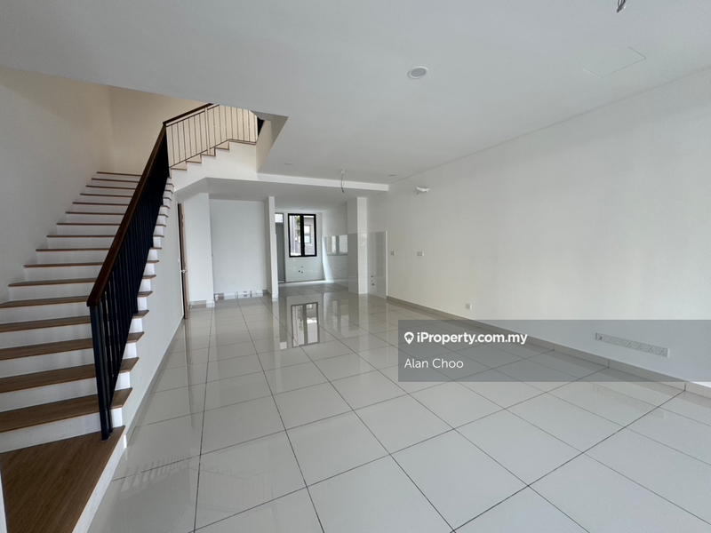 Rumah Teres 3-Tingkat untuk Dijual di Taman Puchong Legenda, Puchong oleh Alan Choo - iProperty.com.my