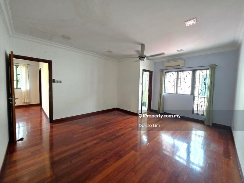 Rumah Berkembar untuk Dijual di Bandar Damai Perdana, Cheras oleh Danilo Lim - Living Room - iProperty.com.my