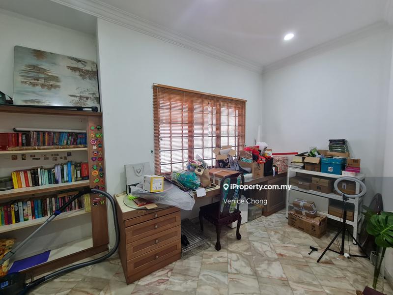 Bungalow House for Sale in Bukit Jalil Golf, Bukit Jalil by Venice Chong - iProperty.com.my