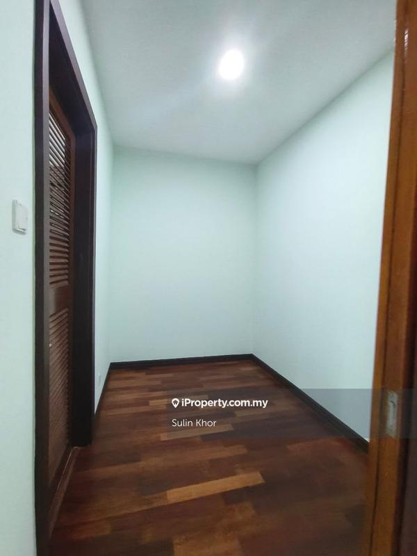 Rumah Teres untuk Dijual di Bandar Kinrara Seksyen 8, Bandar Kinrara oleh Sulin Khor - iProperty.com.my