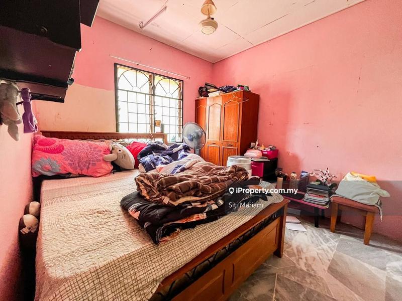 Rumah Berangkai 2 Tingkat untuk Dijual di Taman Bukit Permai, Ampang oleh Siti Mariam - iProperty.com.my