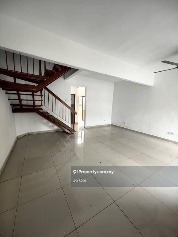 2-storey Terraced House for Sale in Taman Lestari Putra, Seri Kembangan by Jo Ooi - iProperty.com.my