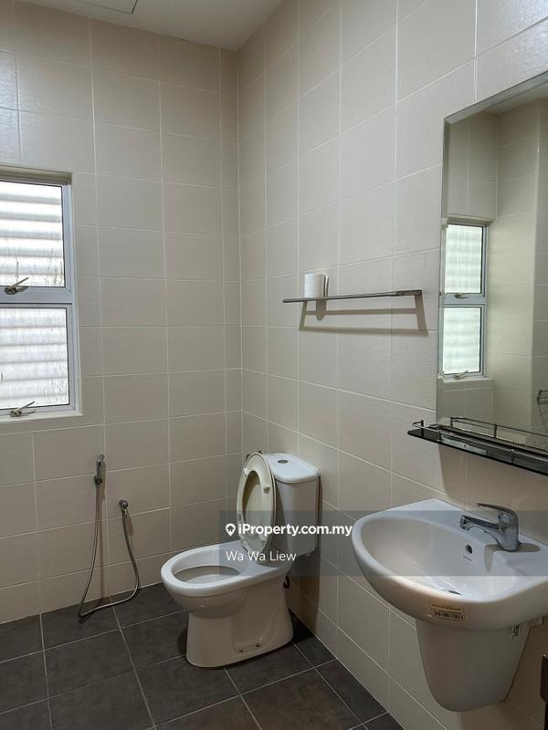 Rumah Berkembar untuk Dijual di Happy Garden, Kuchai Lama oleh Wa Wa Liew - iProperty.com.my