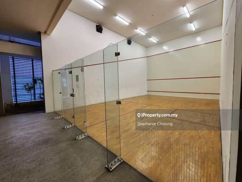 For Sale - 6 CapSquare