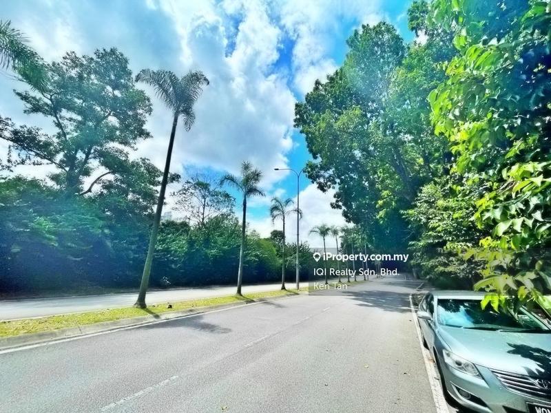 Bungalow Land for Sale in Pinggiran Golf Saujana Golf & Country Resort PJ, Saujana by Ken Tan - iProperty.com.my