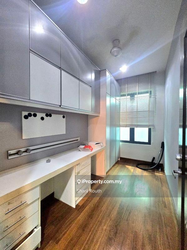 Bungalow House for Sale in Taman Ampang Utama, Ampang by Sharil Routh - iProperty.com.my
