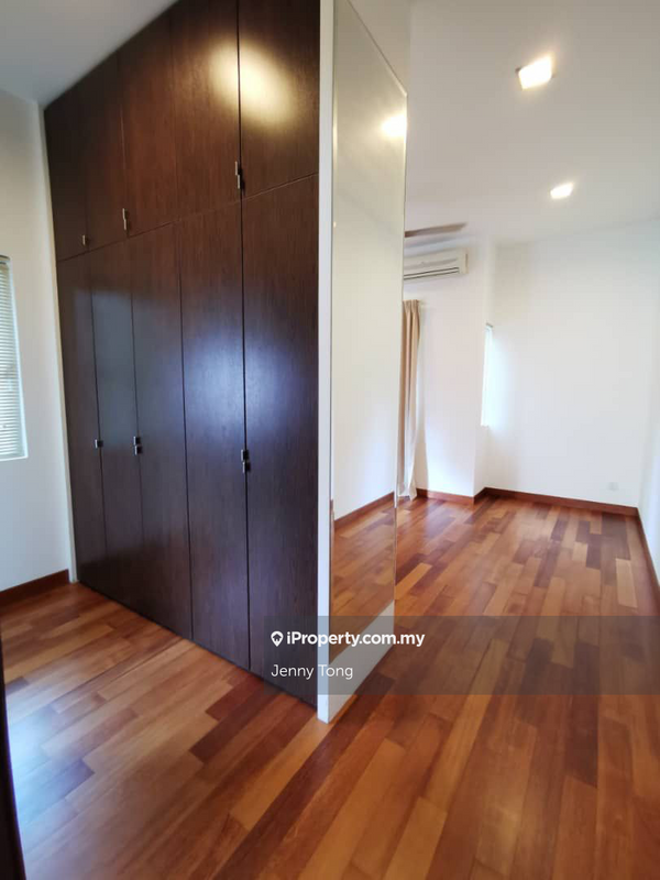 Bungalow House for Sale in Valencia, Sungai Buloh by Jenny Tong - iProperty.com.my