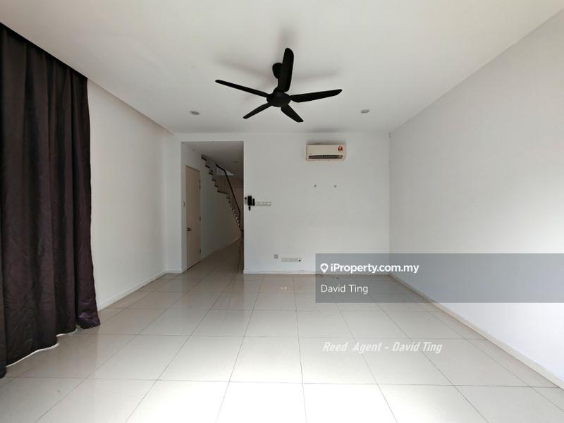 Rumah Teres 3-Tingkat untuk Dijual di Lake Fields, Sungai Besi oleh David Ting - iProperty.com.my