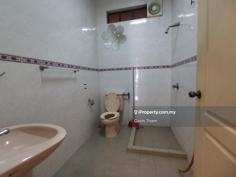 Semi-Detached House for Sale in Taman Overseas Union (Taman Oug), Jalan Klang Lama (Old Klang Road) by Gavin Tham - iProperty.com.my