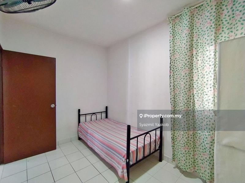 Service Residence for Sale in Alam Idaman by Syazmil Yaakob - iProperty.com.my