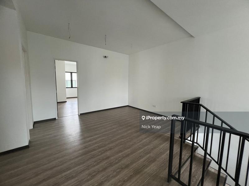 Rumah Berkembar untuk Dijual di Taman Villa Perdana, Kajang oleh Nick Yeap - iProperty.com.my