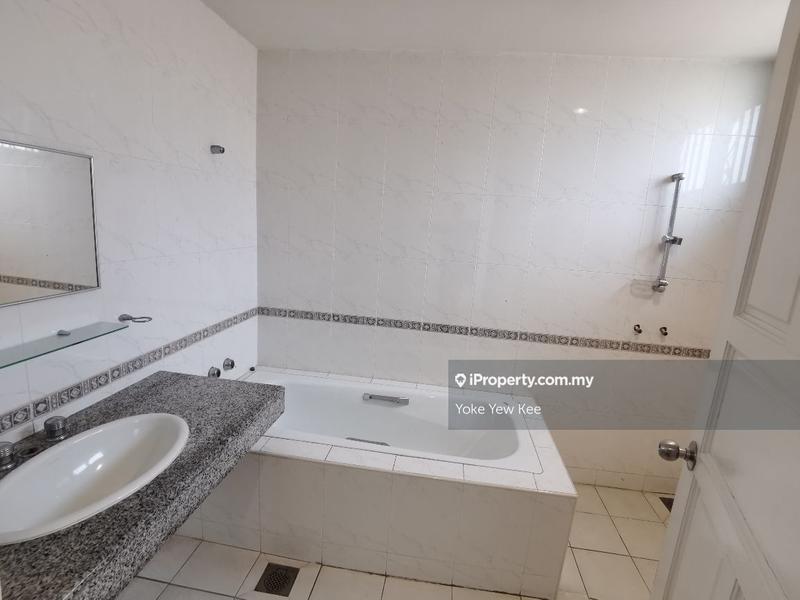 Bungalow House for Sale in Ampang Hilir, Ampang by Kee Yoke Yew - iProperty.com.my