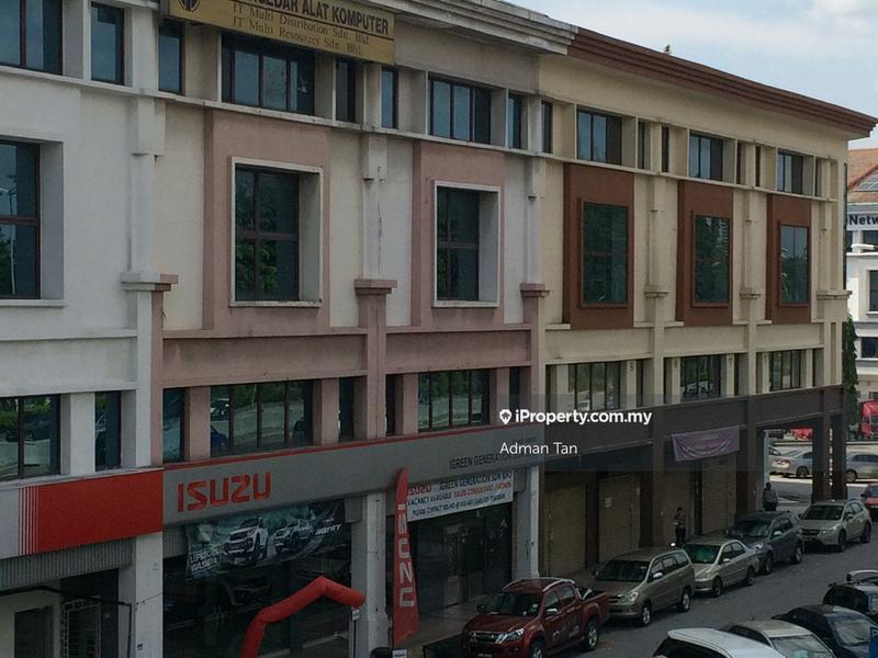 Shop / Office untuk Dijual di Petaling Jaya, Selangor oleh Adman Tan - iProperty.com.my