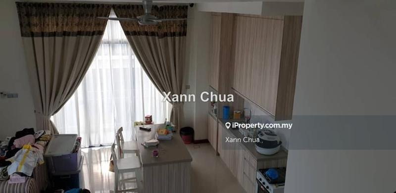 Rumah Berkembar untuk Dijual di Taman Equine, Seri Kembangan oleh Xann Chua - iProperty.com.my