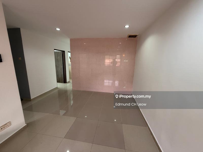Townhouse for Sale in Templer Suasana, Rawang by Edmund CHLeow - Interior - iProperty.com.my