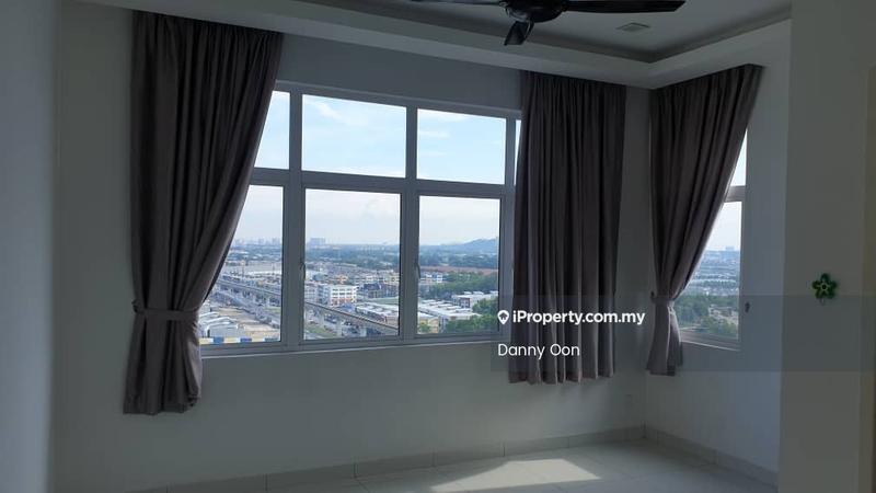 Kediaman Servis untuk Dijual di Skypod Residence oleh Danny Oon - View - iProperty.com.my