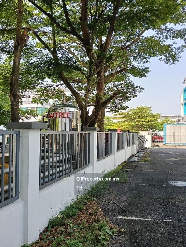 Semi-D Komersial untuk Dijual di Taman Subang Mas, Subang Jaya oleh Teh - iProperty.com.my