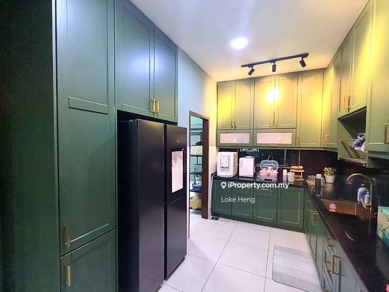 Rumah Teres untuk Dijual di Setia Utama, Setia Alam oleh Loke Heng - iProperty.com.my