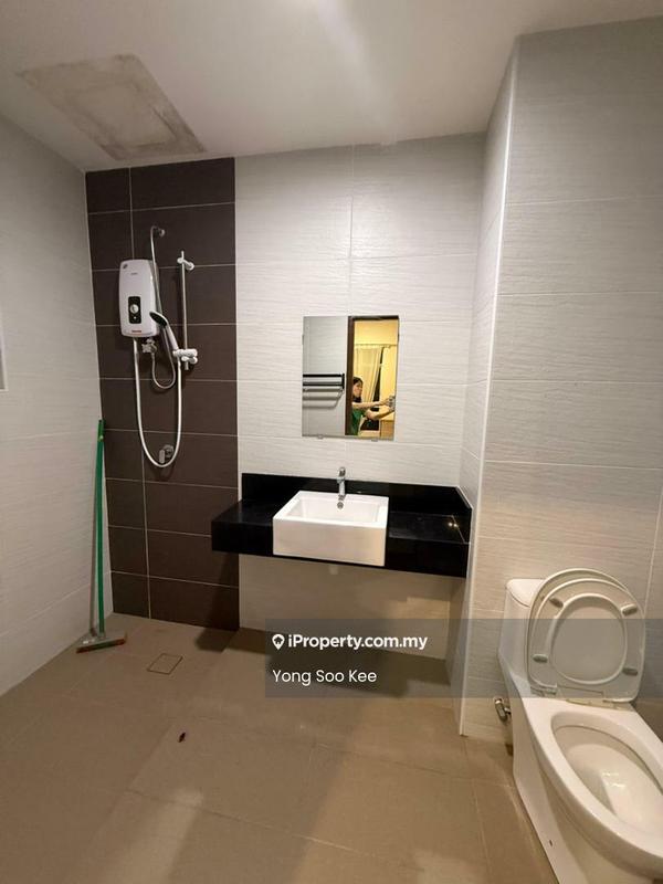 Condominium for Rent in Berjaya Condominium by Yong Soo Kee - Bathroom - iProperty.com.my