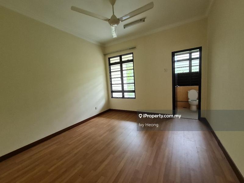 2.5-storey Terraced House for Sale in Bandar Kinrara Seksyen 5, Bandar Kinrara by Ivy Heong - iProperty.com.my