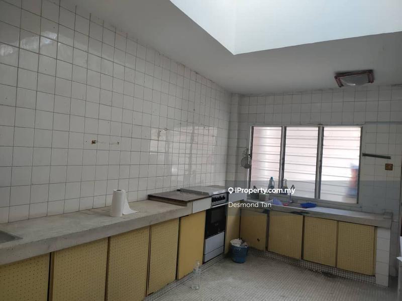 Rumah Berkembar untuk Dijual di Seksyen 17, Petaling Jaya oleh Desmond Tan - iProperty.com.my