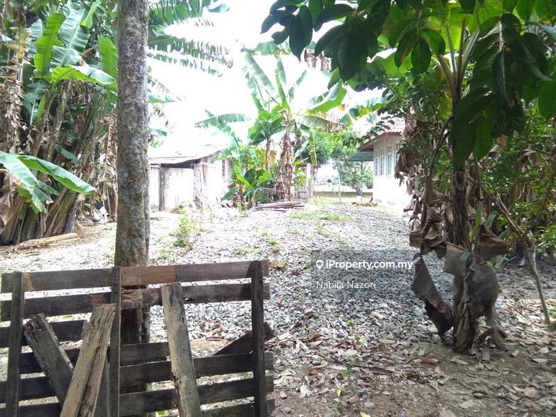 Tanah Kediaman untuk Dijual di Bunut Susu, Pasir Mas oleh Nabila Nazori - iProperty.com.my