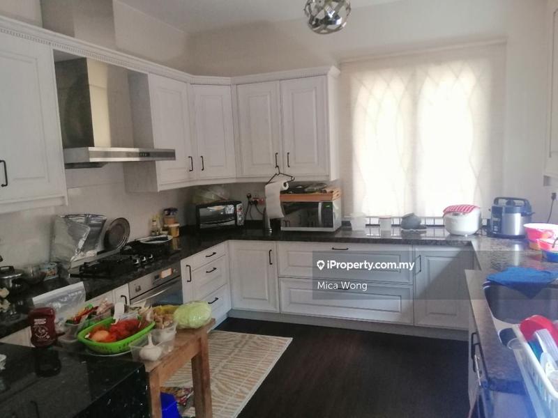 Bungalow House for Sale in Subang Jaya, Selangor by Mica Wong - iProperty.com.my