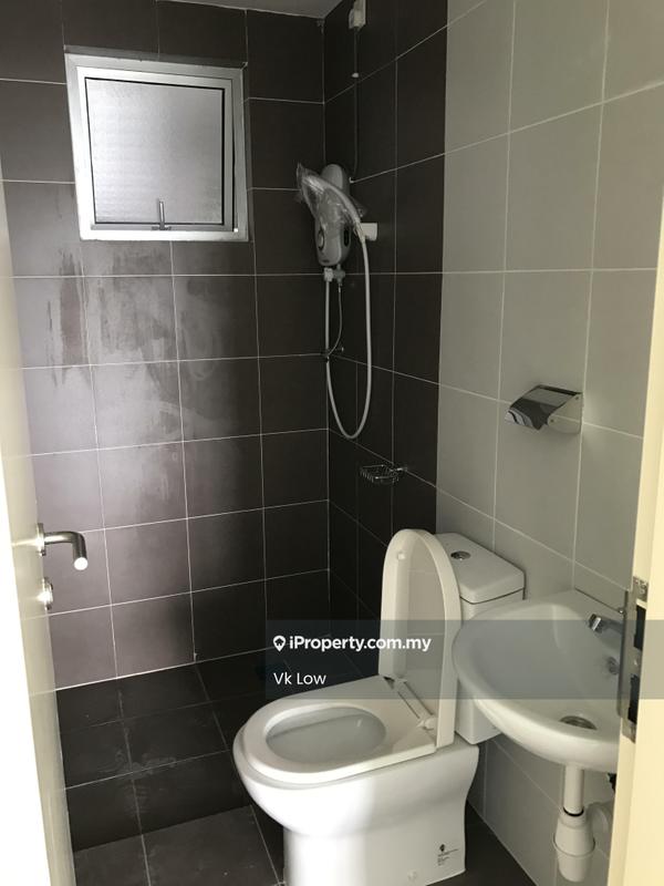 Residensi Servis untuk Dijual di Galleria Equine Park oleh Vk Low - Bathroom - iProperty.com.my