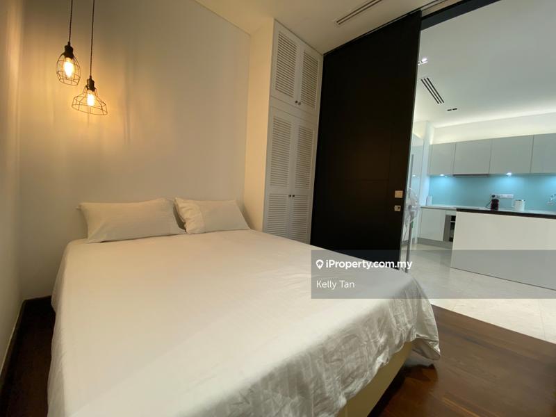 For Sale - Banyan Tree Signatures