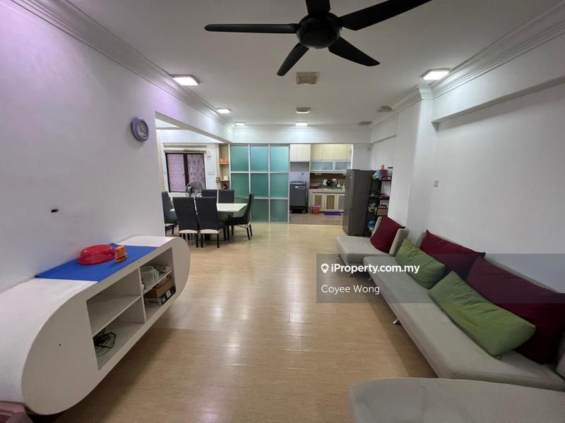 For Sale - Medan Putra Condominium