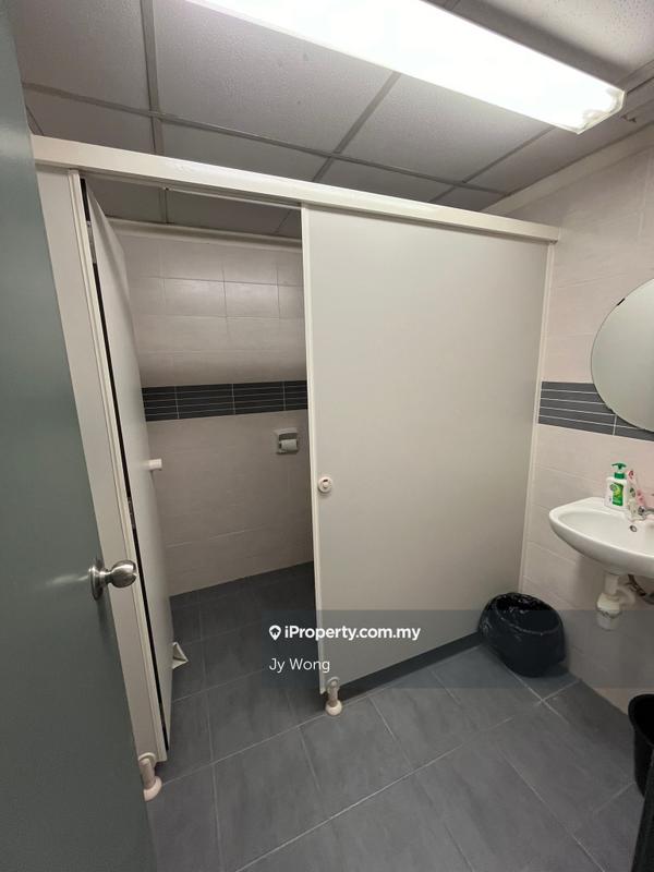 Pejabat untuk Dijual di Seksyen 51a, Petaling Jaya oleh Jy Wong - iProperty.com.my