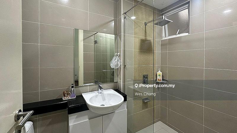 Kondominium untuk Dijual di Surian Residences oleh Wes Chang - iProperty.com.my