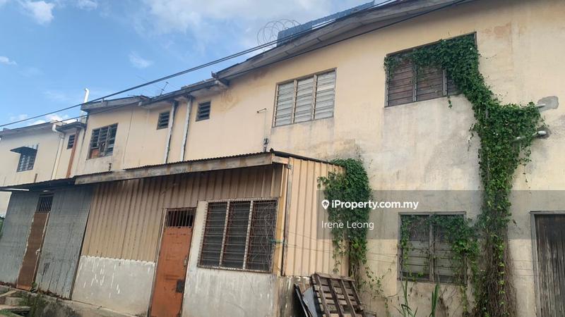 Shop for Sale in Karak, Pahang by Irene Leong - iProperty.com.my