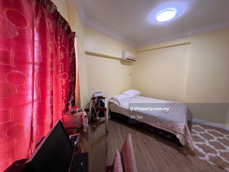 Condominium for Sale in The Vistana by JH Tee - iProperty.com.my