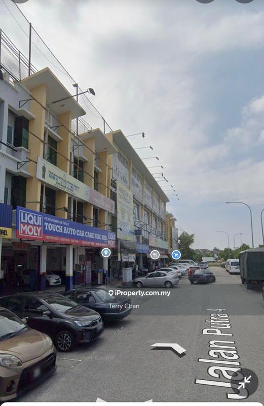 Shop for Sale in Taman Putra Kajang, Kajang by Terry Chan - iProperty.com.my