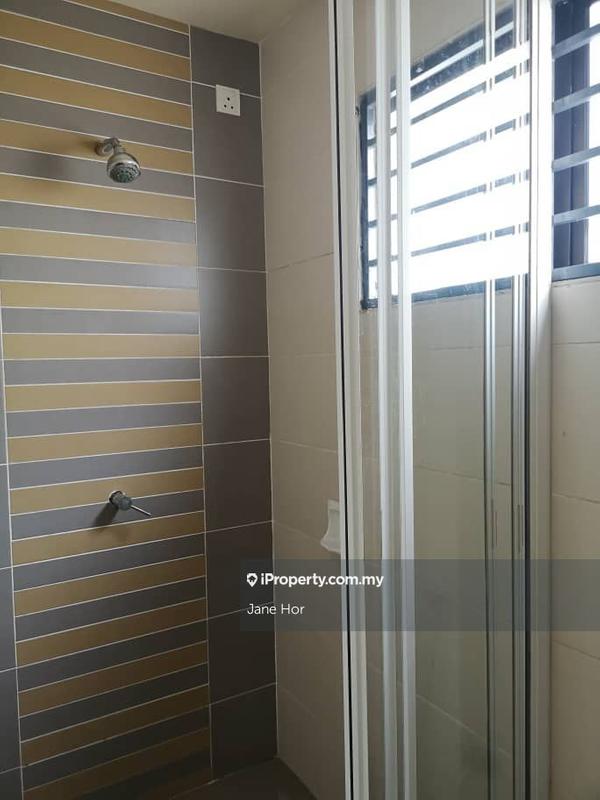 Townhouse for Sale in Puchong, Selangor by Jane Hor - iProperty.com.my