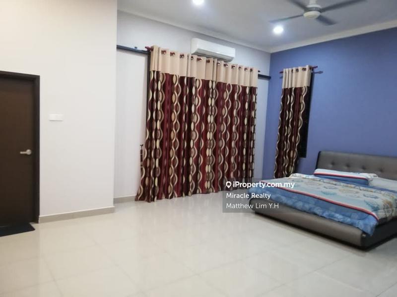 Rumah Berkembar untuk Dijual di Bandar Botanic, Klang oleh Matthew Lim Y.H - iProperty.com.my