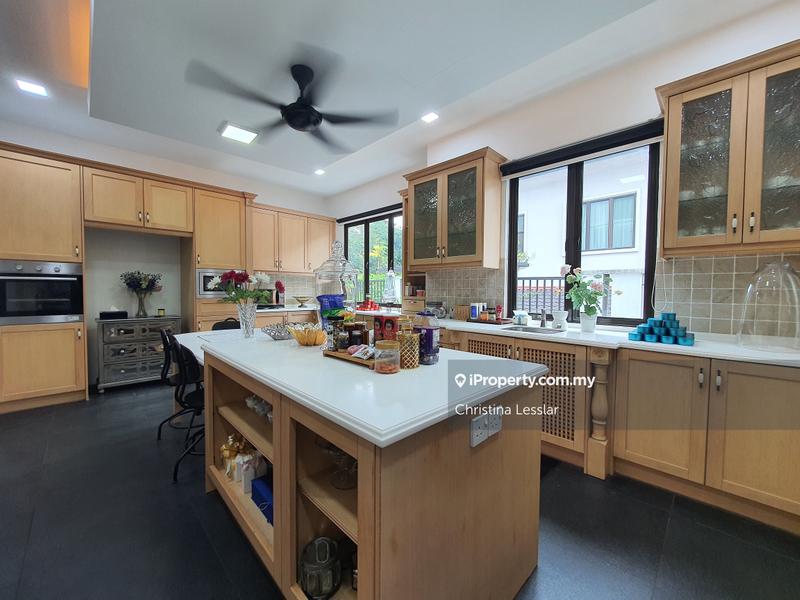 Bungalow House for Sale in Seksyen 13, Shah Alam by Christina Lesslar - iProperty.com.my