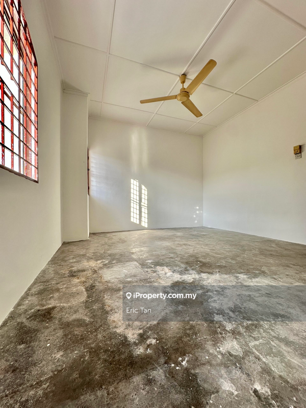 Rumah Teres untuk Dijual di Usj 12, Subang Jaya oleh Eric Tan - iProperty.com.my