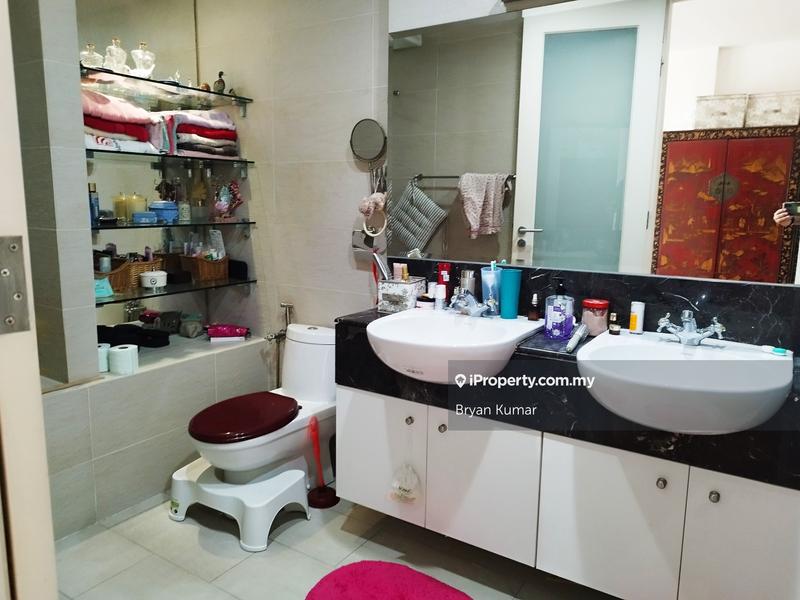 For Rent - Ara Hill Condominium