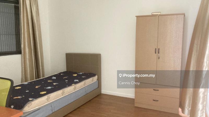 Service Residence for Rent in Utropolis Suites 2 by Cannis Choy - iProperty.com.my