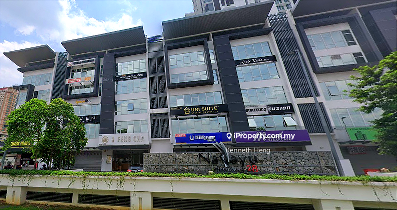 Kedai untuk Dijual di (Facing Mainroad) Bandar Sunway, USJ, Subang, Sunway oleh Kenneth Heng - iProperty.com.my