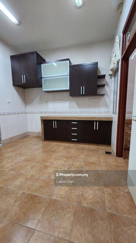 Rumah Teres 2-Tingkat untuk Dijual di Ara Damansara, Selangor oleh Celine Chin - iProperty.com.my